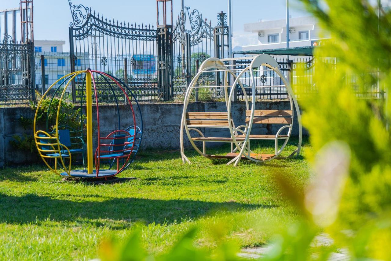Ethno Village Giovanni Trade Улцинь Экстерьер фото