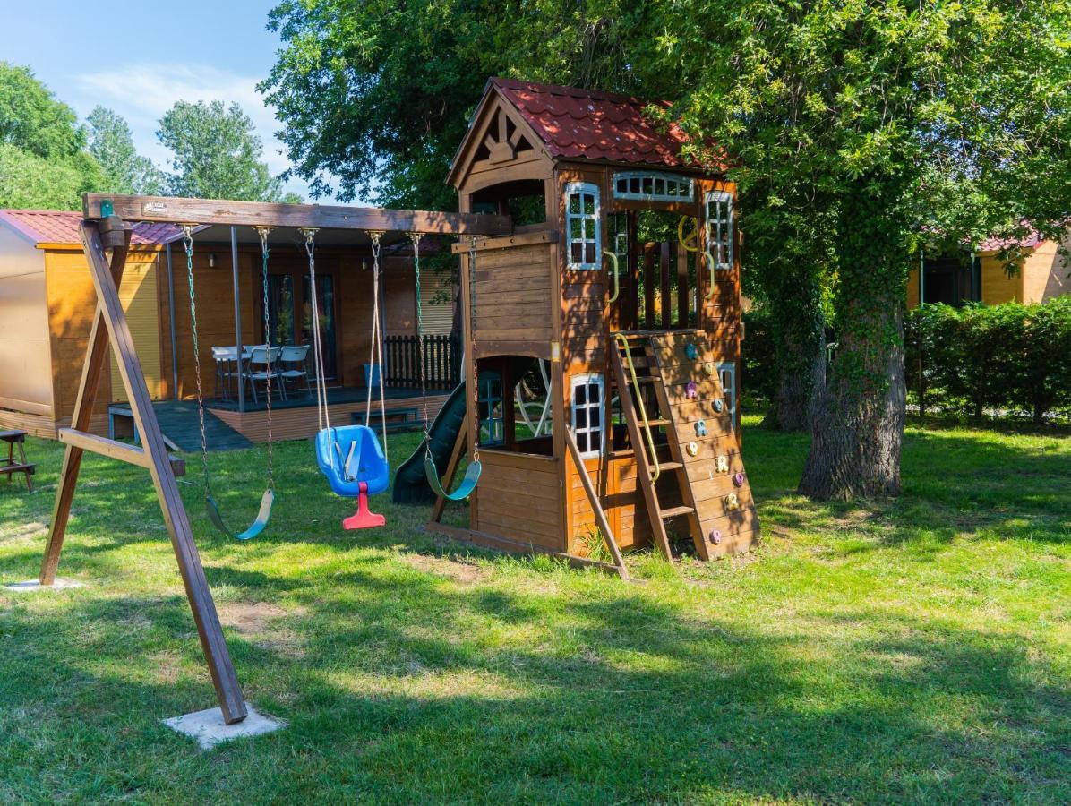 Ethno Village Giovanni Trade Улцинь Экстерьер фото
