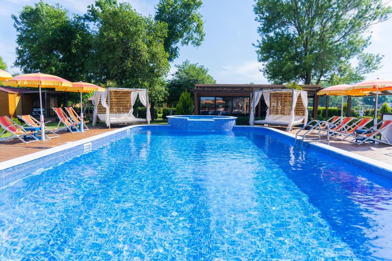Ethno Village Giovanni Trade Улцинь Экстерьер фото