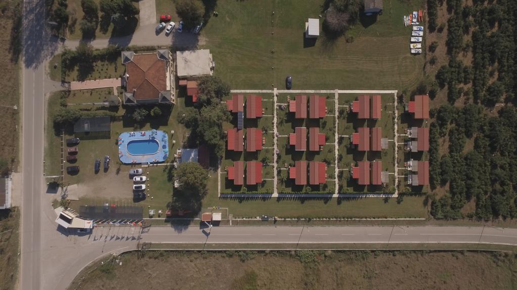 Ethno Village Giovanni Trade Улцинь Экстерьер фото